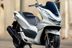 本田PCX160正式发布售价22990元图片