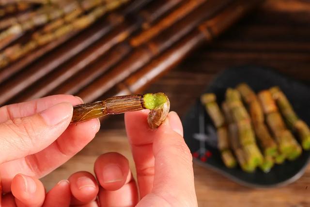 石斛怎么辨别真假好坏 石斛怎么辨别真假好坏图片