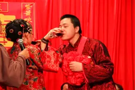 古语说“男怜后妻，女望前夫”，啥意思？老祖宗对家庭幸福的理解图片