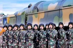 【起床号】10月11日，早安！歌曲《从军歌》图片