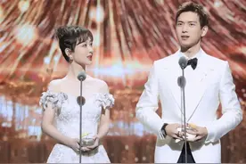 晚会表演中，杨紫和李现再次合作，童颜cp梦幻联动图片