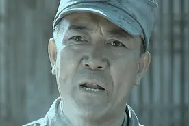 冲上热搜！青岛城阳等地大雨倾盆，路面“海浪”滚滚车辆被淹！网友：买船还来得及吗？图片