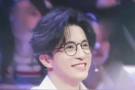 薛之谦音乐里被伤得千疮百孔，音乐外却是用实力在搞笑图片