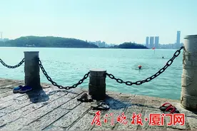 厦门一男子海里游泳时手指被鱼咬伤住院7天！医生：应及时就医图片
