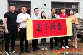 「神州头条」“中国好人”彬州贫困女大学生张彩艳得到爱心资助图片