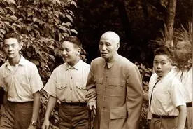 31年前，这位飞行员驾驶战机逃离台湾，抵达大陆时说：终于回家了图片