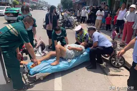 用心守护！山东交警上演了一幕幕暖心时刻！| 我为群众办实事图片