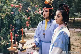 张廷玉：红楼来去一场梦图片