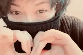 52岁许晴状态上热搜，被网友盛赞似少女：忘了年龄的人活得多爽图片