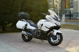 零下8℃享受风和自由图片