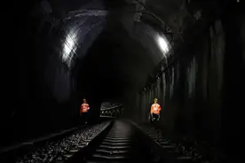 这座铁路隧道，有一个特殊的名字……图片