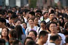 好消息！武警部队直招士官，不用笔试，直接选拔！这类应届生可报图片