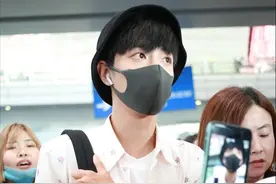 为了追星不择手段的私生饭们：以粉丝之名，行伤人之事图片