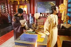 只率5千铁骑，就解了锦山之围，崇祯皇帝要见见年轻的将军吴三桂视频封面