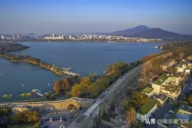 这是南京最低调的中学，十年间出了两位高考状元，现在名称消失图片