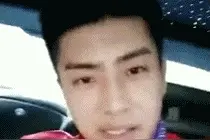 GIF搞笑趣图：就应该这样，发泄发泄！毕竟生活压力挺大的图片