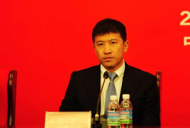 青岛黄海老板,影视红星李冰冰的妹夫王泽楷透露,足协或将于11月底出台