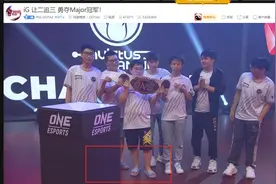 IG夺冠登上热搜，LOL网友：DOTA2玩家这下可以过年了图片
