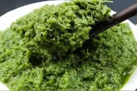做韭花酱，不要只放食盐，多加一个料，韭花酱更香更绿，教您方法图片