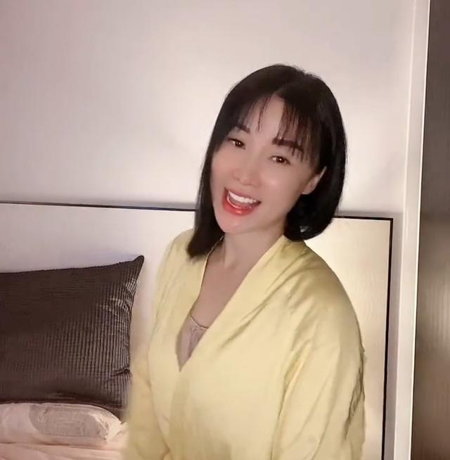 国民媳妇姚芊羽疑整容？本人连称无奈，当红时杨幂佟丽娅给她做配