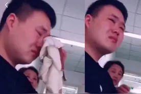 产妇生子后迟迟未出产房，宝爸这个举动令人动容，别人家的老公图片