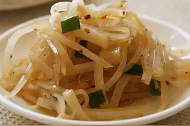 一碟咸菜，回忆里的一丝乡愁图片