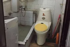 租客亲自花钱改造了老破出租屋，变得很温馨，要给她降房租吗？图片