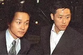 频晒两人催泪旧照，失去挚爱张国荣第17年，唐鹤德眼里终于有了光图片
