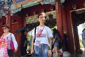 宁夏文科状元出身农村，没手机连微信都没用过，以总分688上北大图片