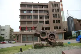 玻璃大王曹德旺和中国首富的企业，都没有进中国企业500强，为啥图片