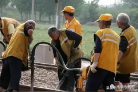 老来难！农村老人才真的难图片