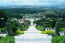 4月厦门登高踏青的好去处，海沧青礁慈济祖宫，为闽台慈济第一宫图片