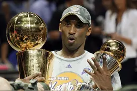 巴克利做客脱口秀，谈球员历史地位詹姆斯排历史第七位列科比之后图片