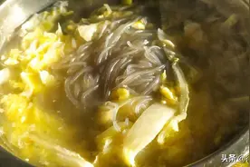 白菜蛋花汤，天气干燥比较渴，想喝点清淡的图片
