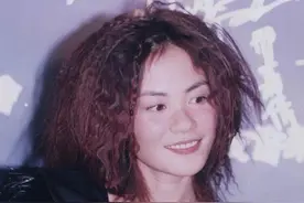 娱乐老照片：年轻时的歌手王菲 ​​​​图片