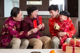 自家1个娃，亲戚家2个娃，过年红包该怎么给？聪明的妈妈这样分配图片