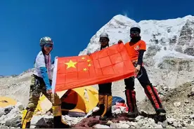 那个站在世界之巅的河南妞，520准备干件大事图片