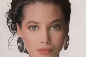 超模系列—克莉丝蒂·杜灵顿图片