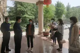 受邯郸市教育局副调研员侯希昌的委托，学前教育处处长张雅敏率领学前教育处人员赴鸡泽县督导图片