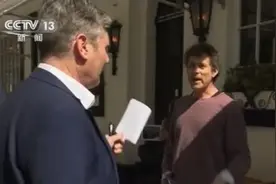英工党领袖视察酒吧吃“闭门羹”图片