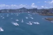 飞越自贸港 空中看三亚感受海岛旅游经济活力图片