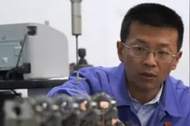 从冰箱里取个东西竟然能解决行业大问题！为兵器造“眼睛”的他有很多奇思妙想图片