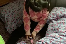 哭笑不得！6岁女童为睡懒觉报警：老师说有事找警察图片