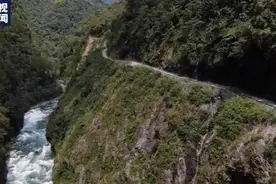 派墨公路全线贯通 将与扎墨公路形成进出墨脱的交通环线图片