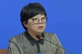 北京市通报最新疫情相关情况：8月龄患儿已喝上母乳图片