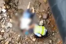 云南一丈夫将妻子丢下大桥 目前犯罪嫌疑人已被警方控制图片