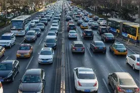 北京无车家庭、多车转移登记今起申报 家庭申请需“刷脸”图片