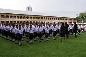 泰国教育部长：受新冠疫情影响 泰国学校可能延期开学图片