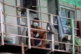 泰国曼谷北郊一建筑工地宿舍515人确诊新冠肺炎图片