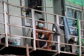 泰国曼谷北郊一建筑工地宿舍515人确诊新冠肺炎图片